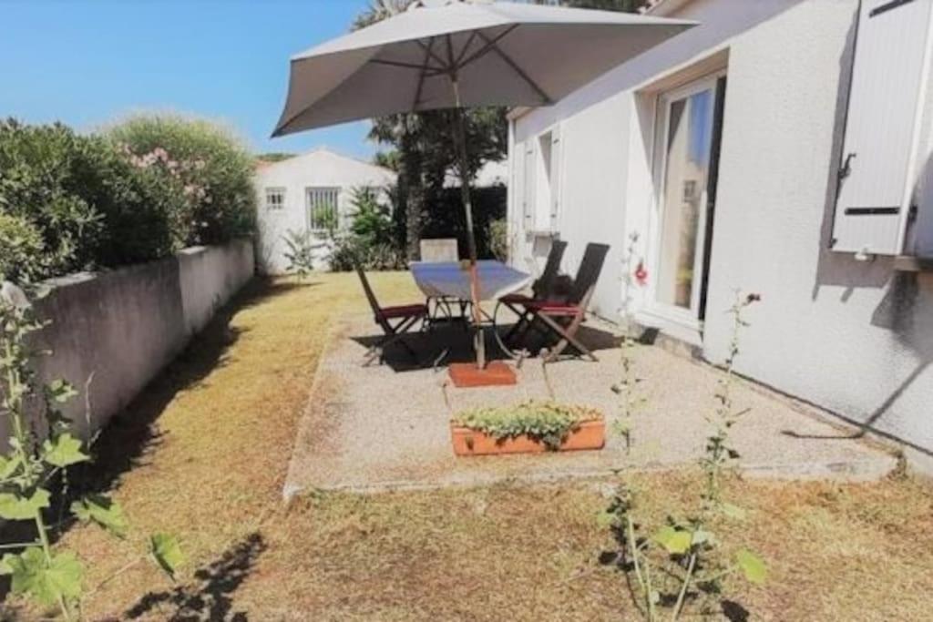Agreable Maison Ensoleillee Avec Jardin Arbore Βίλα Le Château-dʼOléron Εξωτερικό φωτογραφία