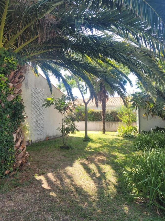 Agreable Maison Ensoleillee Avec Jardin Arbore Βίλα Le Château-dʼOléron Εξωτερικό φωτογραφία